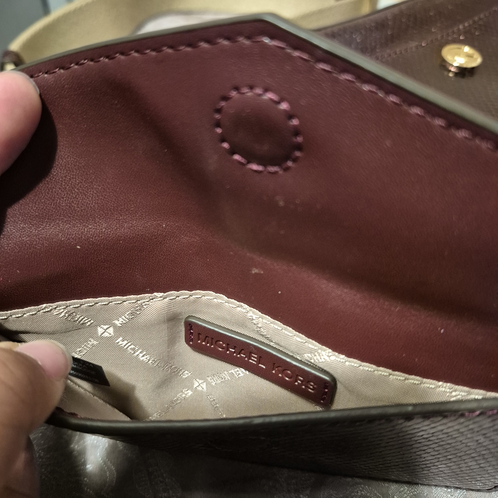 Michael Kors 2in1 Metallic Brown Camera Crossbody Bag - Picture 4 of 7
